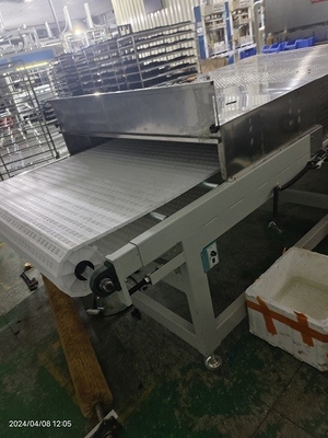 9 Tahap Pengurangan Air Tingkat 95% Microwave Vacuum Dryer Untuk Pulp Moding Box,Industrial Packing