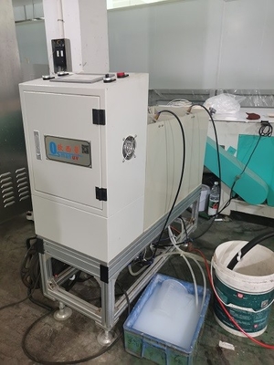 1100mm * 410mm * 1100mm Mesin penyemprotan untuk kontainer makanan pulp