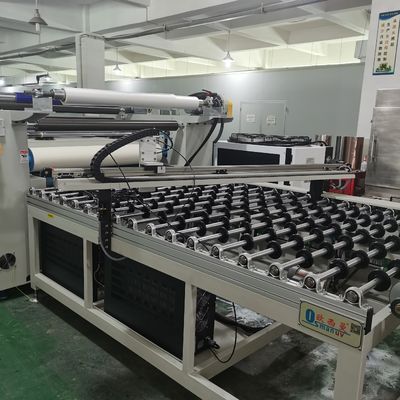Efisiensi tinggi kerutan-free Mudah Untuk Mengoperasikan Mesin Laminasi Film Kecepatan Tinggi