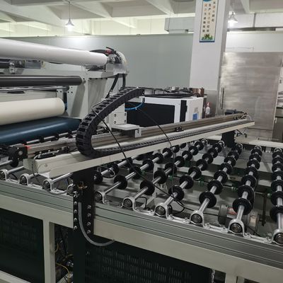 Efisiensi tinggi kerutan-free Mudah Untuk Mengoperasikan Mesin Laminasi Film Kecepatan Tinggi