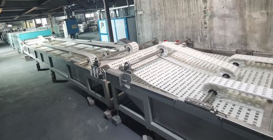 Performa yang dapat diandalkan Precision Engineering Flooring Coating And Annealing Line Untuk PVC WPC LVT