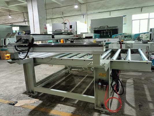 Otomatisasi Lanjutan Solusi Disesuaikan Scrap Coating Line Efektif Lebar 1320mm