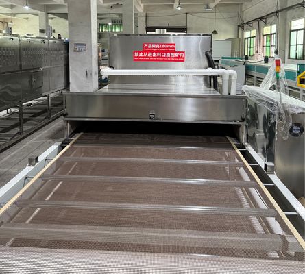 Oven pengeringan gelombang mikro industri dengan pemanasan volumetrik tipe sabuk terus menerus dan output daya yang dapat disesuaikan