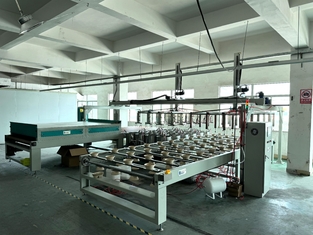 Garis Produksi Pelapisan Internal untuk Nampan, Mangkuk, dan Peralatan Makan yang Tahan Panas, Minyak, dan Air Panas untuk Cetakan Pulp