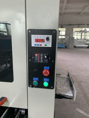 Printer One-Pass Otomatis untuk Pulp Molding-Integrated Loading & Printing Solution