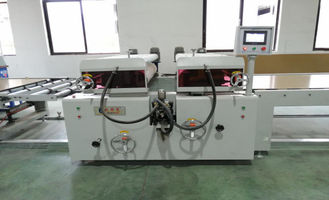 AC 110v White Double Hot Melt Roll Coater 920mm Lebar Efektif