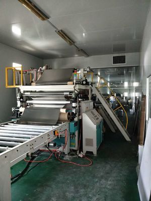 410V 50HZ 3m / Min Roll To Roll Mesin Press Panas / Press Panas Otomatis Penuh