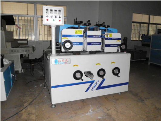 20m / Min MDF Multifungsi Hot Melt Roller Coater Lebar Kepraktisan