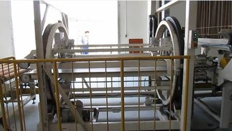 Mesin Pembalik Otomatis Untuk Papan Kalsium Silikat 380v 180deg