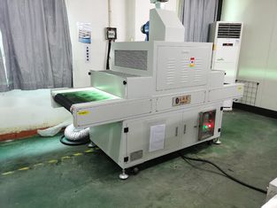 Mesin UV Curing Pendingin Udara Paksa Perusahaan Tiga Fase Untuk pelat KT atau kaca atau keramik atau komponen elektronik