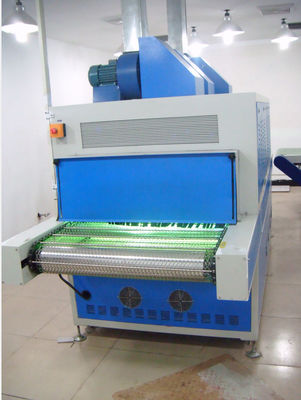Dimensi 500mm * 600mm * 1000mm Papan dengan 8000h Lamp Life untuk Kinerja Tinggi