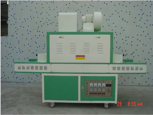 Dimensi 500mm * 600mm * 1000mm Papan dengan 8000h Lamp Life untuk Kinerja Tinggi