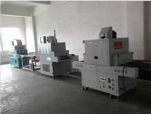 AC220V UV Irradiation Machine dengan akurasi kontrol suhu ±1C dan panjang gelombang 365nm