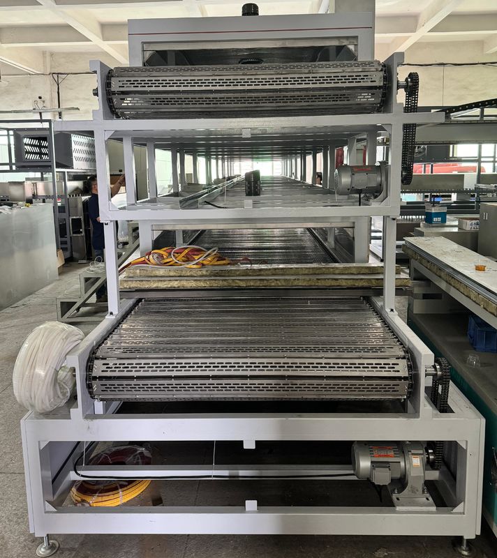 Mesin Pengering Industri Gas Alam Lapis Ganda Pelat Rantai Berlubang Baja Tahan Karat Untuk Kemasan Industri Kelas Atas Cetakan Pulp Peralatan Makan Botol Meja