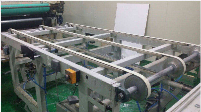 Mesin High Speed Conveyor Belt 2m*0.6m*1.5m dengan Rubber Belt