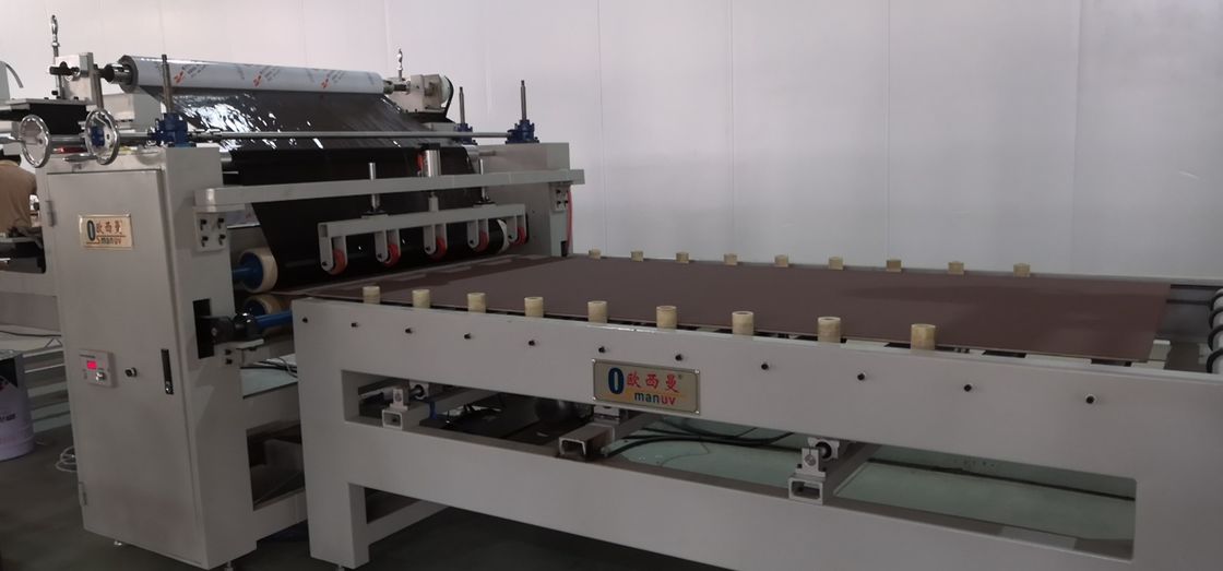 Mesin laminasi film 2m, Mesin laminasi lembaran busa PE putih untuk kaca, lembaran baja, akrilik