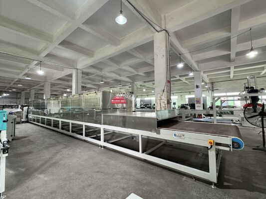 Sustainable Manufacturing Eco-Conscious Design 14 Stage Microwave Drying Machine For Pulp Sea Food