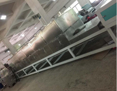 Pengering vakum gelombang mikro khusus 50/60Hz Pengendalian PLC Frekuensi