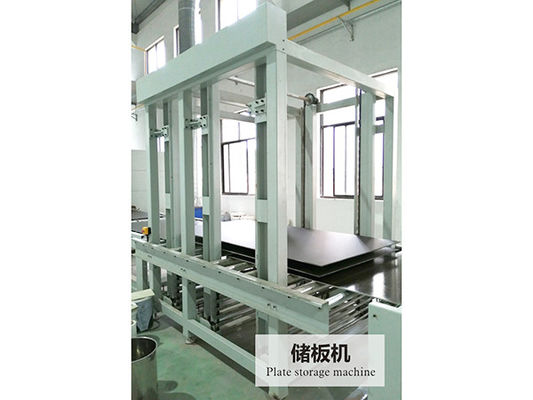 Mesin Pelapis Uv Otomatis 10m / Min, Pelapis Uv 3KW Dan Mesin Curing