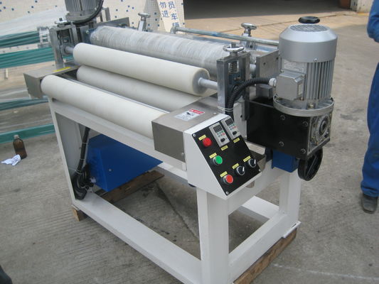 UV Roller Spray Coating Machine Untuk Panel PVC Flat Wood 620Mm KHV Bearing